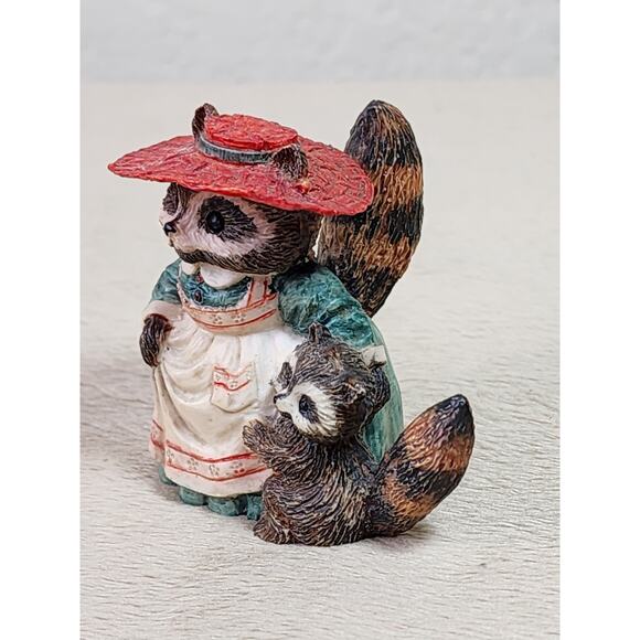 Holly And Chester Racoon Figurine 1986 H4051 Tall 2" Home Decor Taiwan Vintage - Picture 4 of 14
